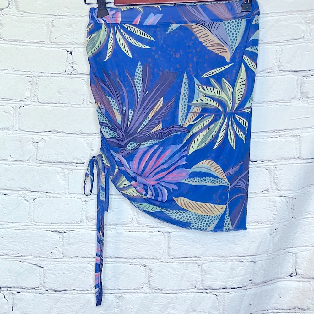 Tropical Print Sheer Swimsuit Cover-Up Skirt Size Small Excellent Condition